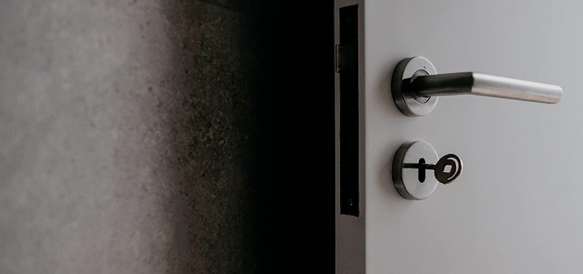 Front Door Handle Repair And Installation in Whittier, CA